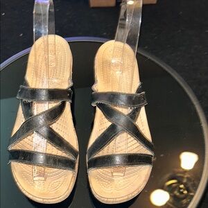 CROCS Comfortable Black Women's Sandals, size 9
